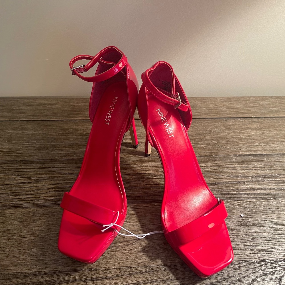 NineWest Red size 8-Stilettos
